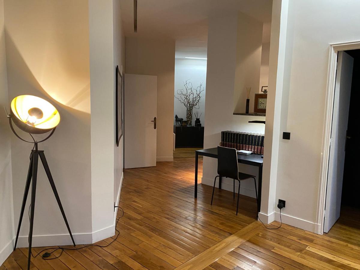 Appartement 3 Chambres Paris 7E Exterior photo