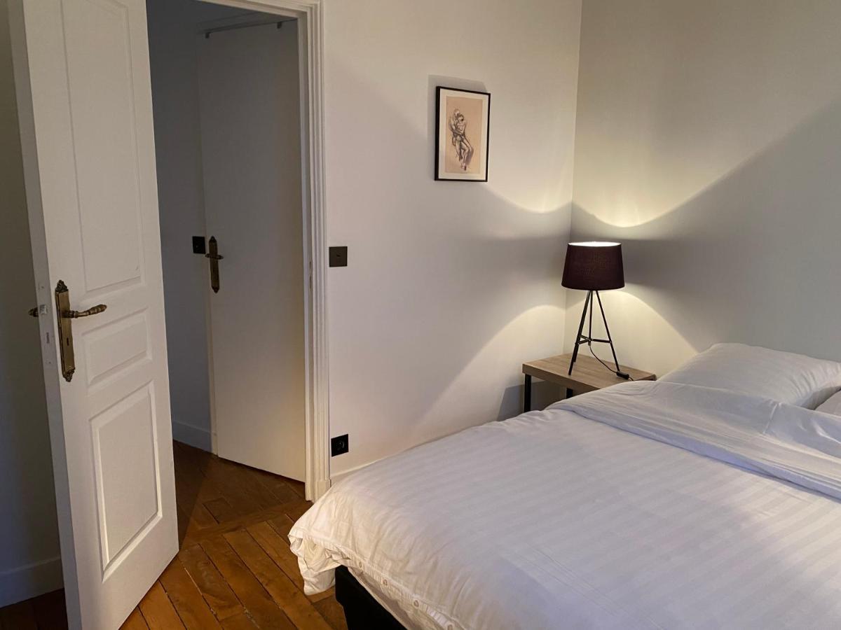 Appartement 3 Chambres Paris 7E Exterior photo