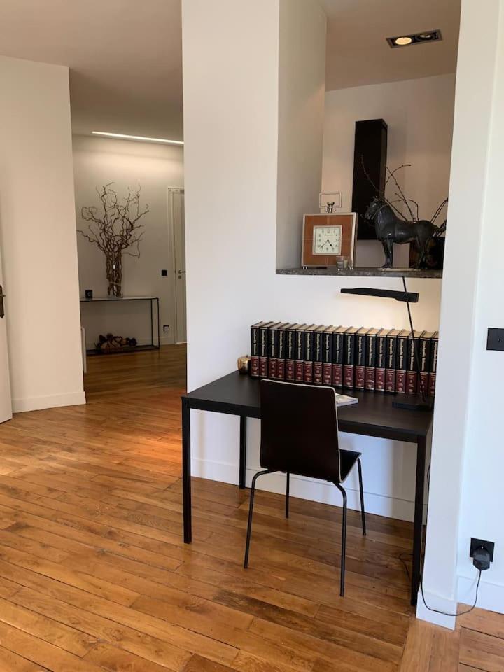 Appartement 3 Chambres Paris 7E Exterior photo